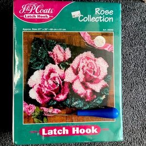 Rose Latch Hook Kit with FREE latch hook
